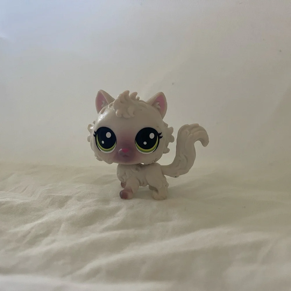 LPS Cleo Curlycat Longhair Cat Generation 6 #2-81 Littlest Pet Shop